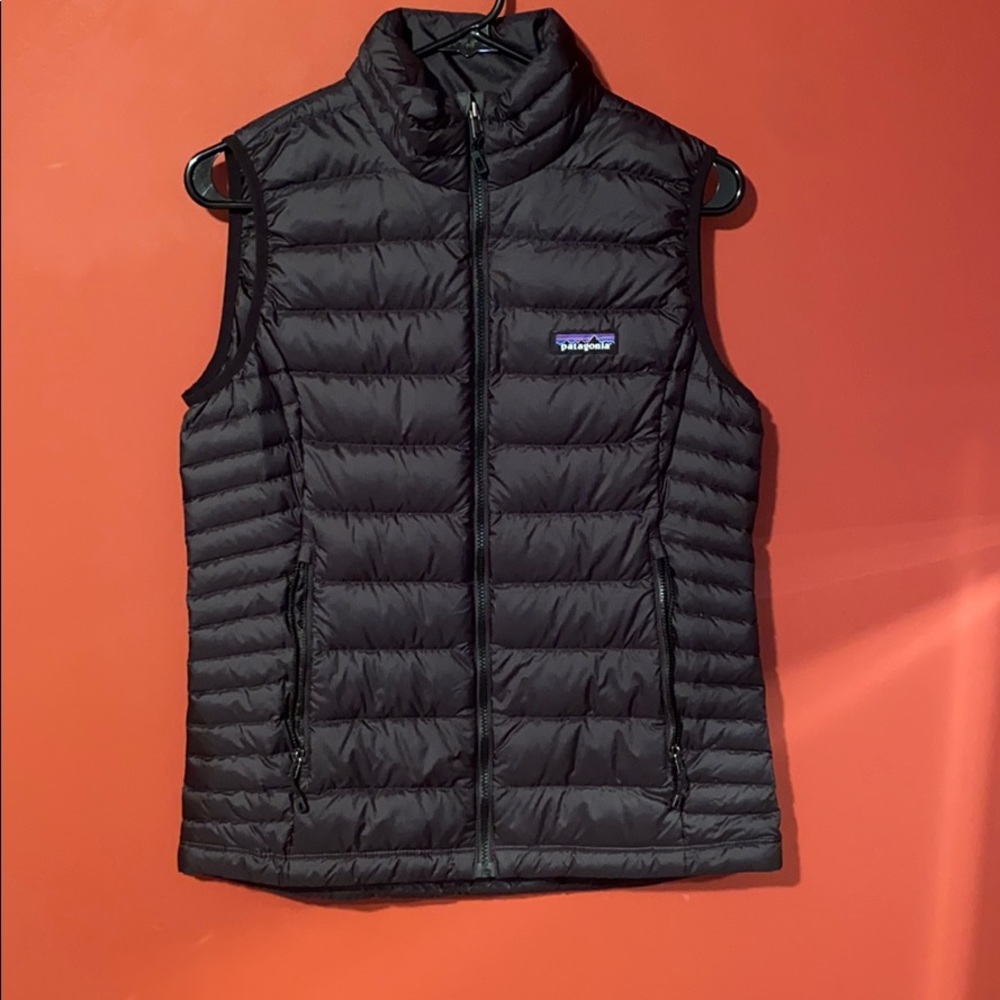 Black Patagonia vest size small